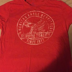 American Eagle faded tee